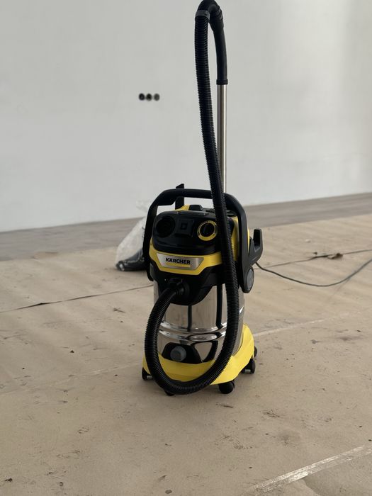 Оренда будівельного пилососа  Karcher WD 6 P