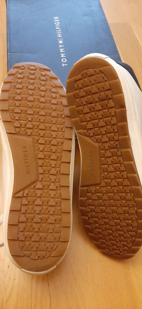 Кеди Tommy Hilfiger 45