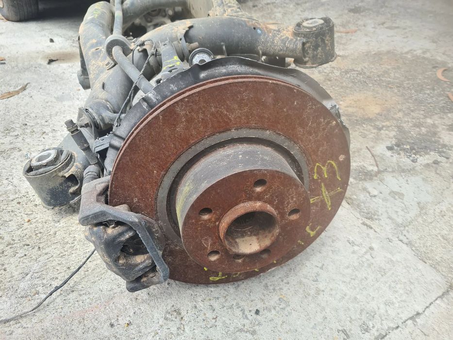 Manga de eixo trás esquerda BMW X3 (F25)