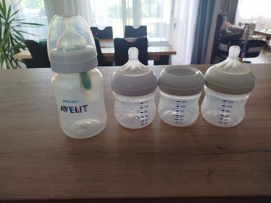 Komplet butelek dla dziecka 9 szt