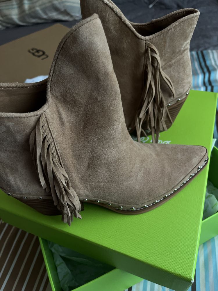 Ботильйони, ковбойські чоботи козаки SAM EDELMAN БЕЖЕВИЙ