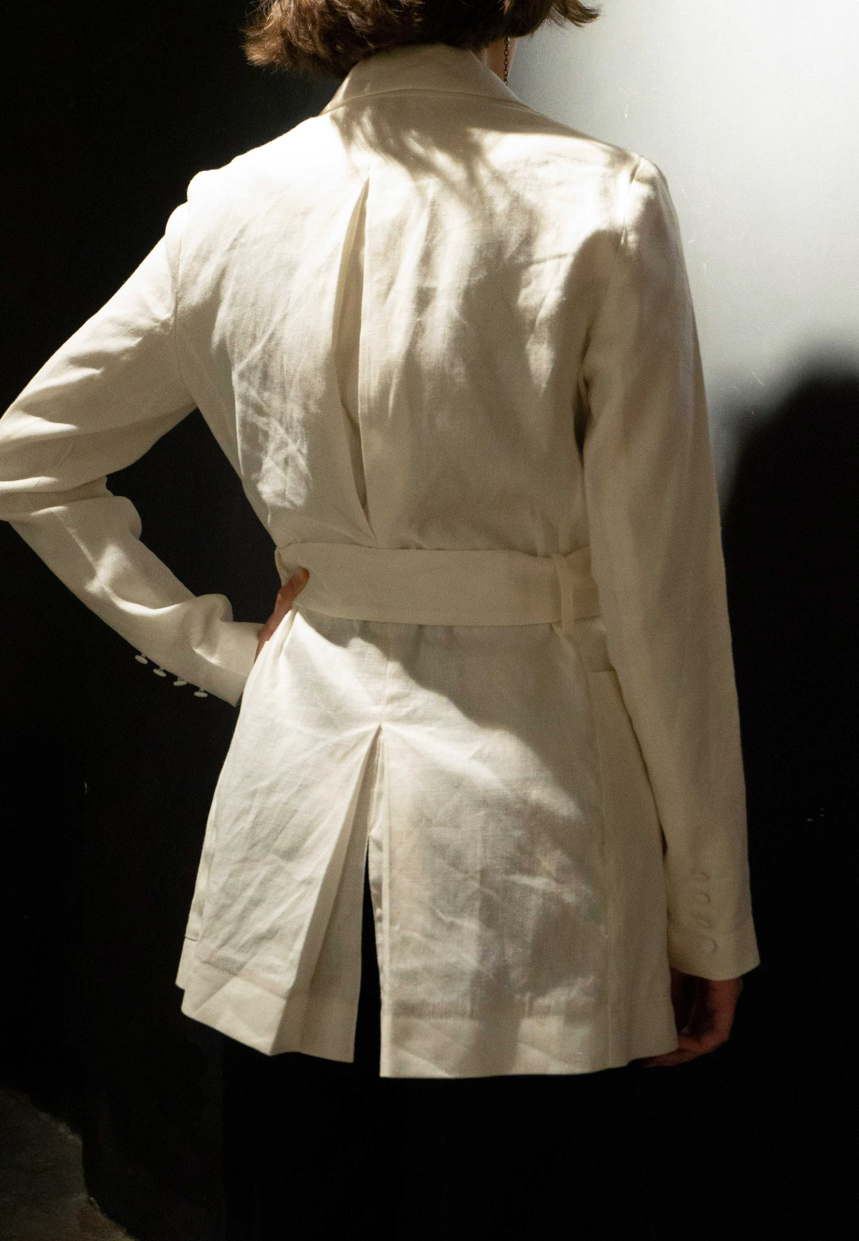 Білий жіночий жакет/Піджак Adre Tan з льону