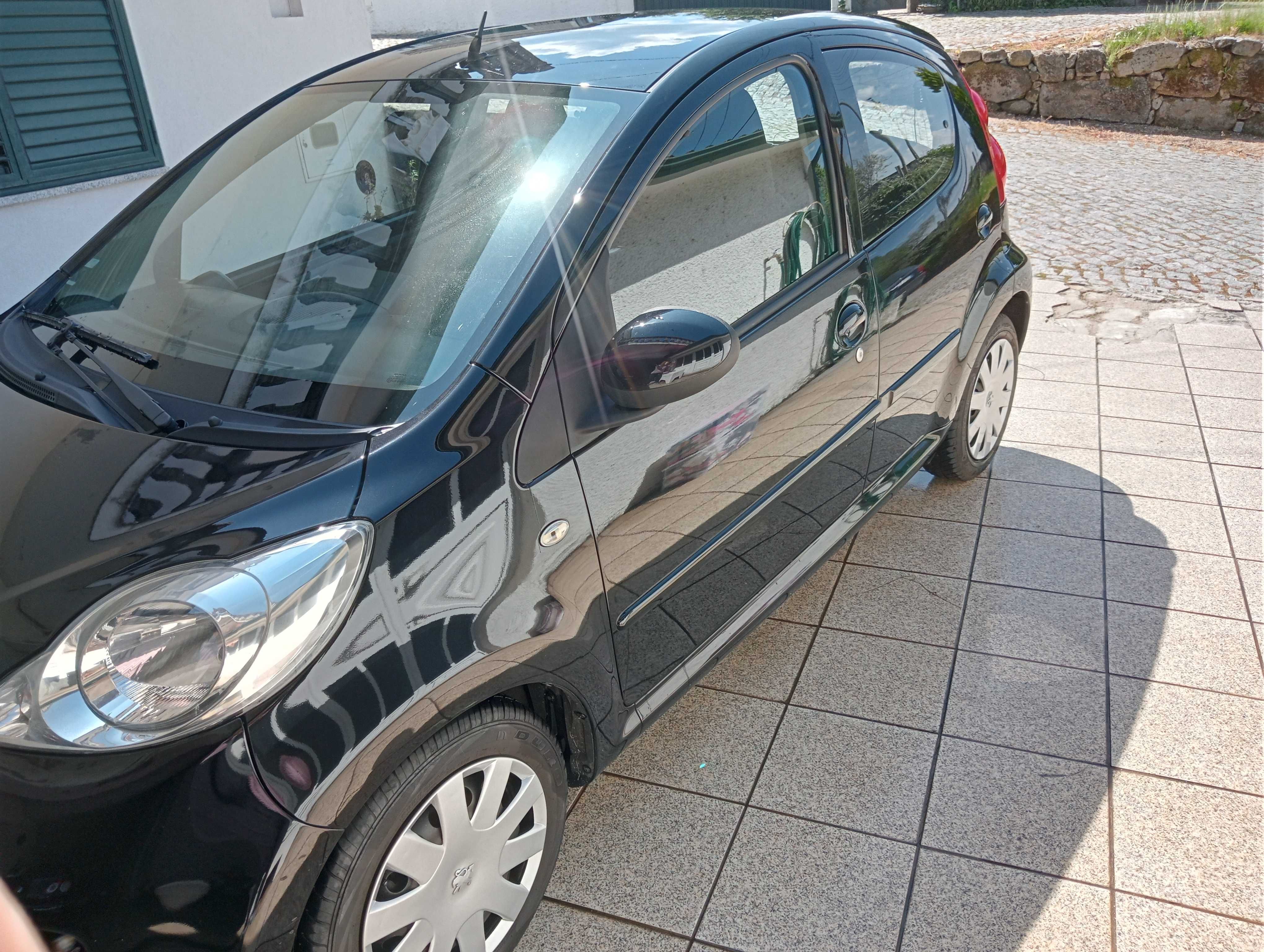PEUGEOT 107 Ano 2005