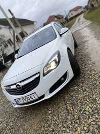 Opel Insignia sports
