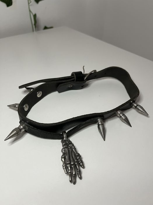 choker obroża z kolcami ćwiekami emo ghotic alternative metalic opium