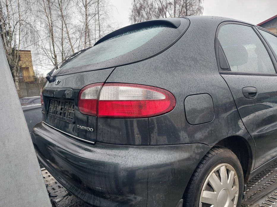 Posiadam czesci daewoo lanos 1.5 16v 2000r 5drzwi