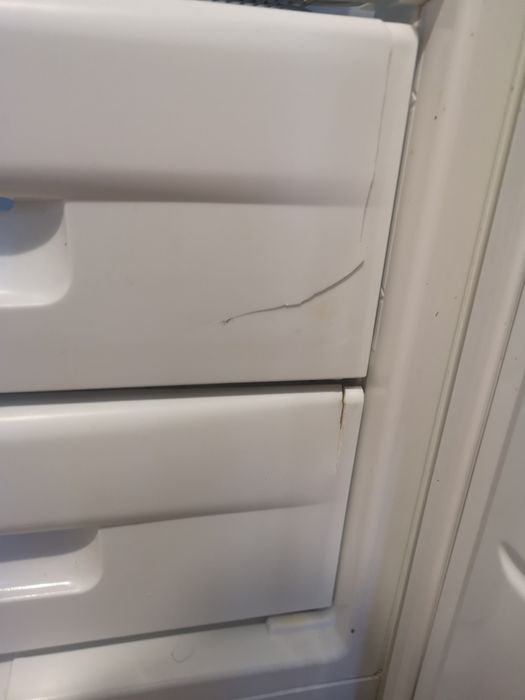 Холодильник двокамерний Snaige.