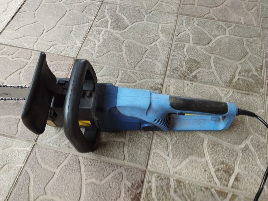 Електропила ланцюгова Вітязь б/у