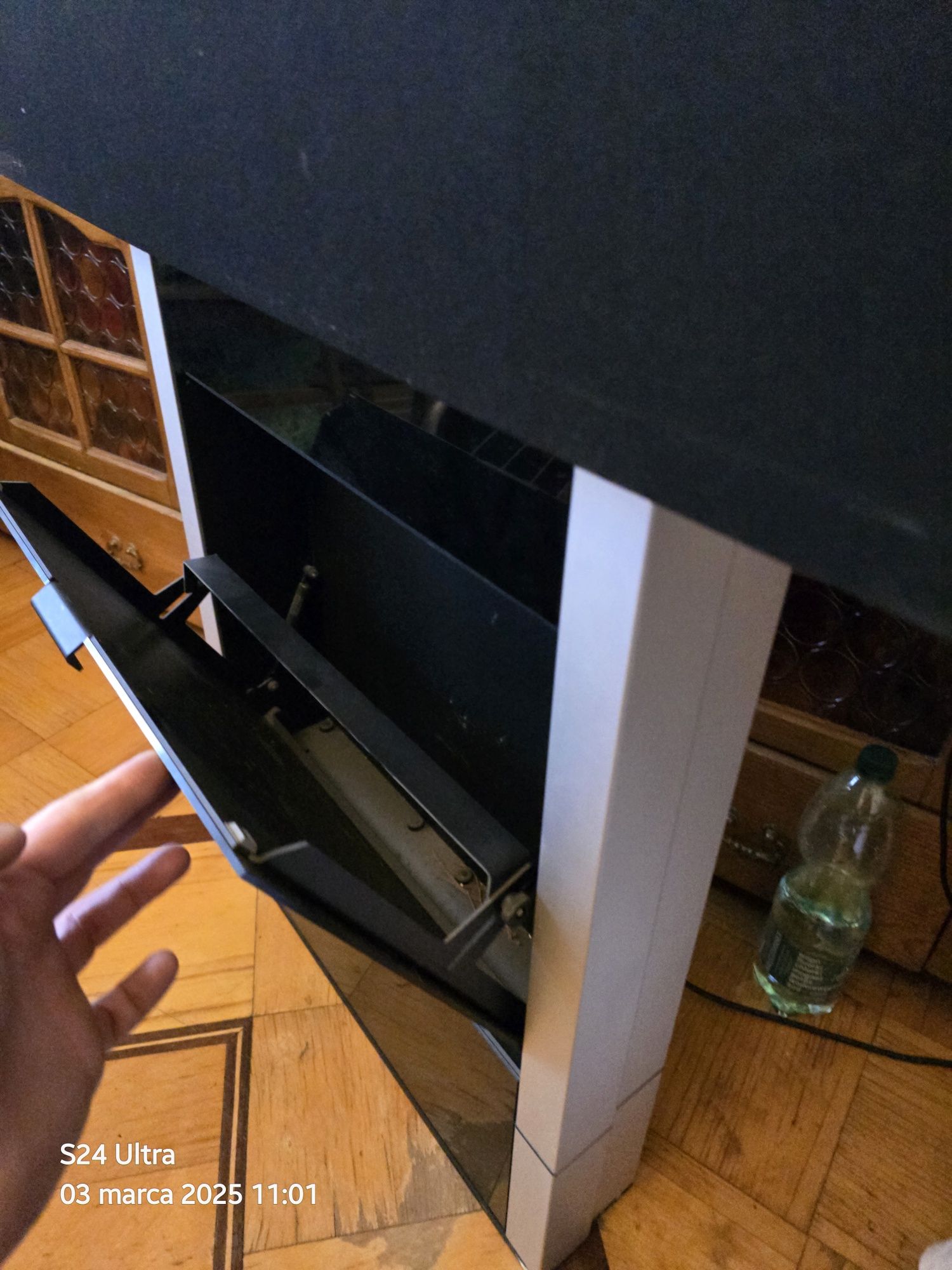 Telewizor do prezentacji  Tandberg 3000 MXP plus stojak