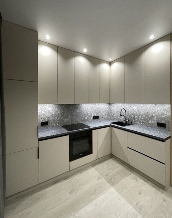 СРОЧНО! Продам стильную 1 ком. квартиру в 66 Жемчужине на Краснова!