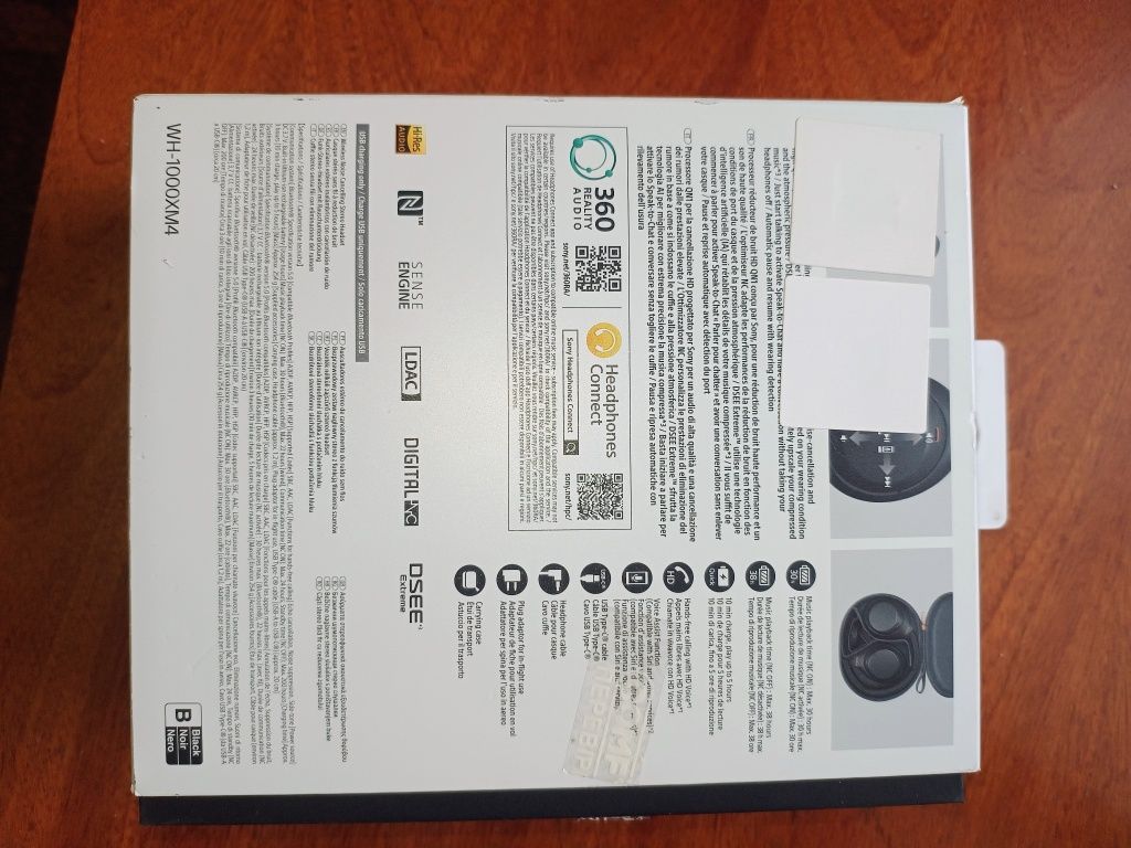 Sony WH-1000XM4 black навушники