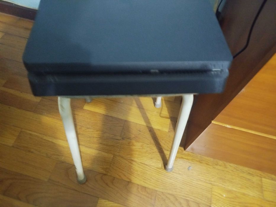 PlayStation 4 como nova