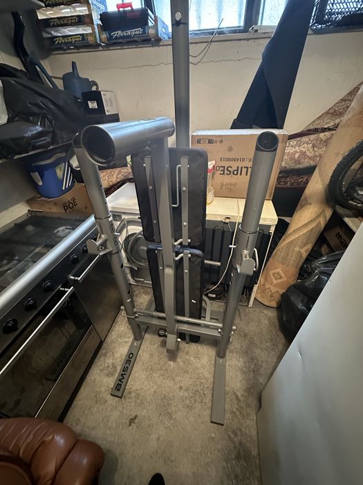 Domyos Bm530 - Máquina de musculacão completa como nova.