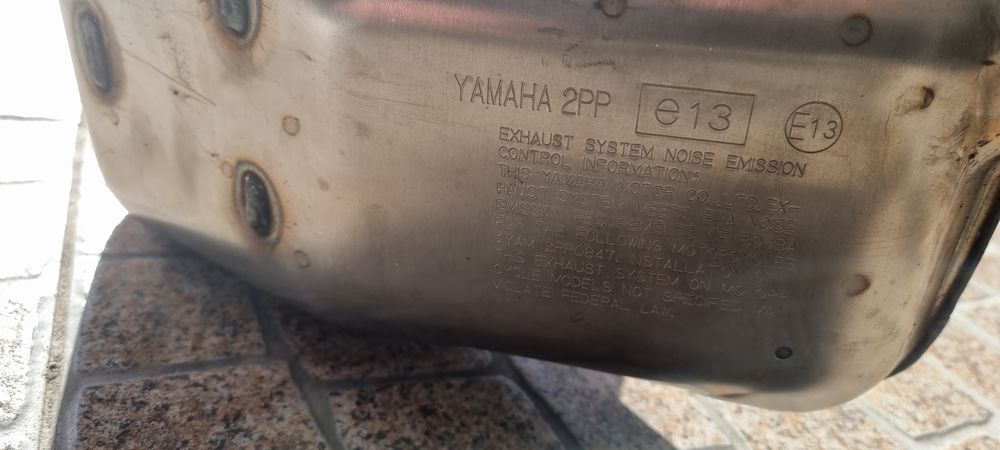 Escape original ou para MT09 Tracer 900 Tracer 900gt  nunca usado 2018 /19/20