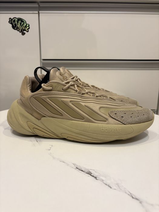 Adidas Ozelia beżowe świetny stan