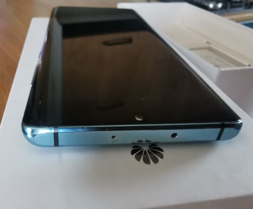 Huawei p30 pro 8/256 GB Aurora Blue