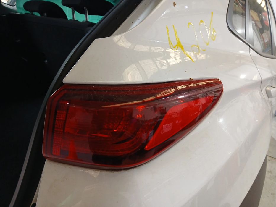 Farolim direito HYUNDAI Kauai (OS)