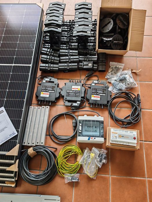 Kit de 6 paineis fotovoltaicos para telhado plano - NOVO