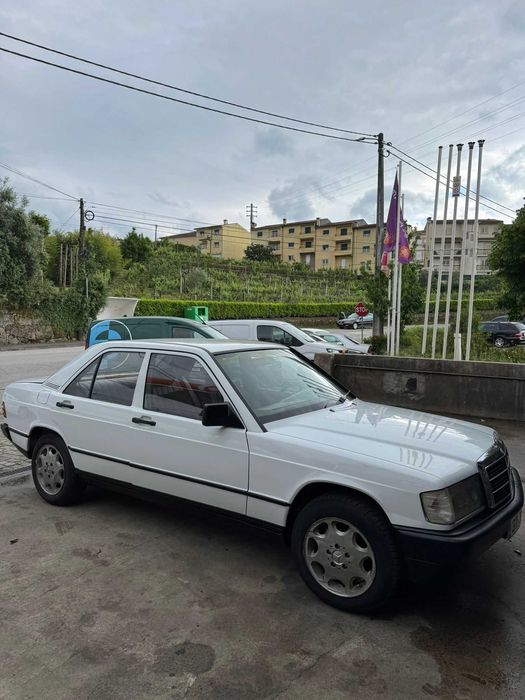 Mercedes-Benz 190D