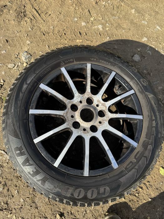 Opony z felgami 15 4 szt.