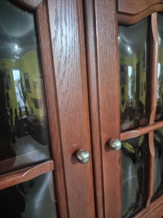 Fantazyjna szafka wisząca - witrynka - kredensik wiszący