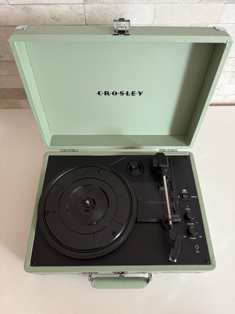 Вініловий програвач Crosley CR8005F-MT4