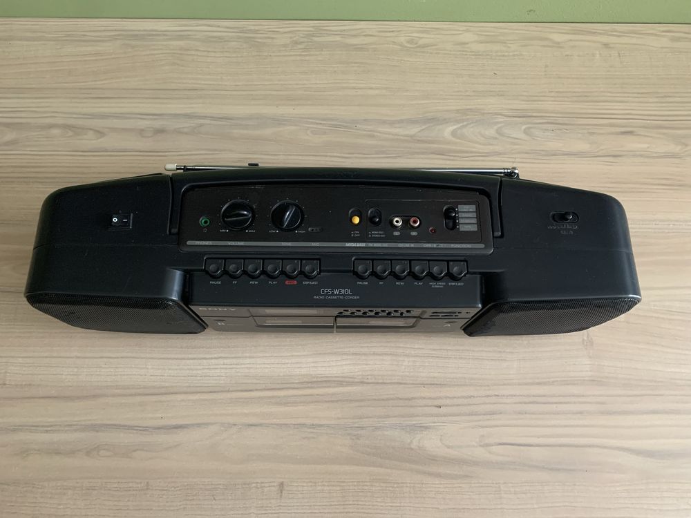 Магнітофон Sony CFS-W310l