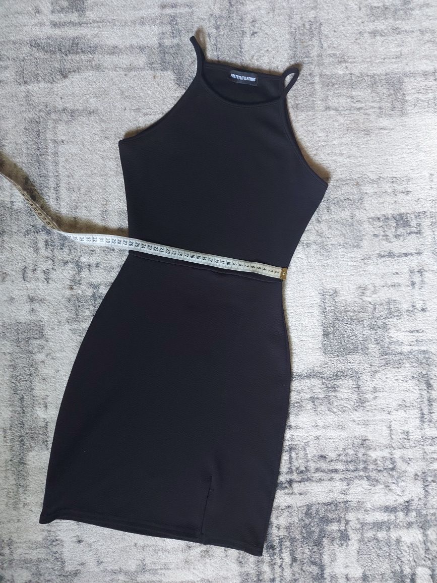 Черное платье на девочку/девушку подростка 140-150см