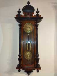 Piękny zegar wiszący żyłkowy Gustaw Becker z końca 1910 roku.