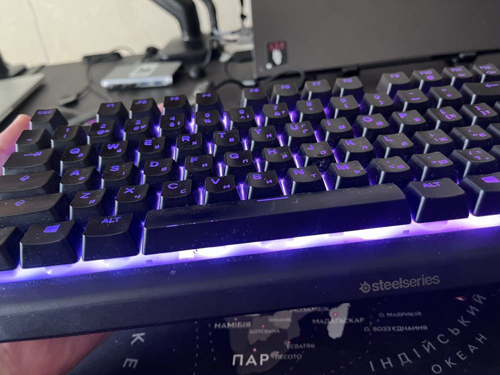 Клавиатура  steelseries apex 3 tkl