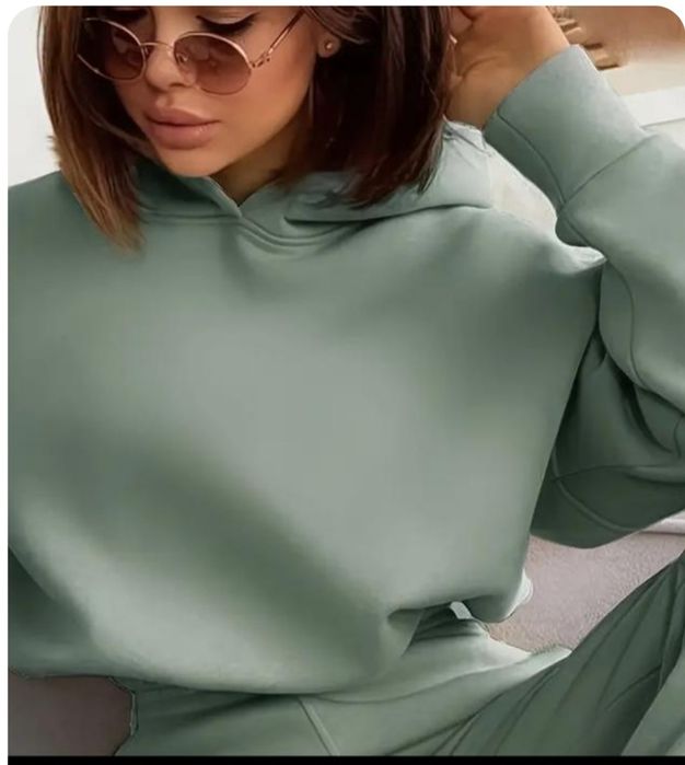 Жіночий костюм двійка  L