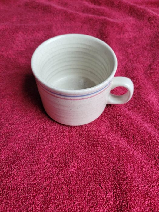 Kubek do kawy z kamionki