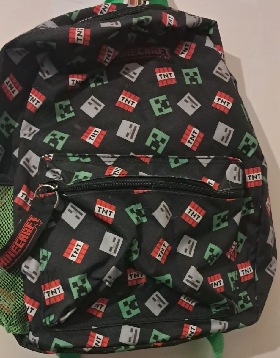 Malas de escola.