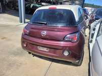 Opel Adam 2015 para peças