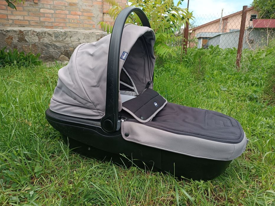 Коляска Chicco 3 в 1