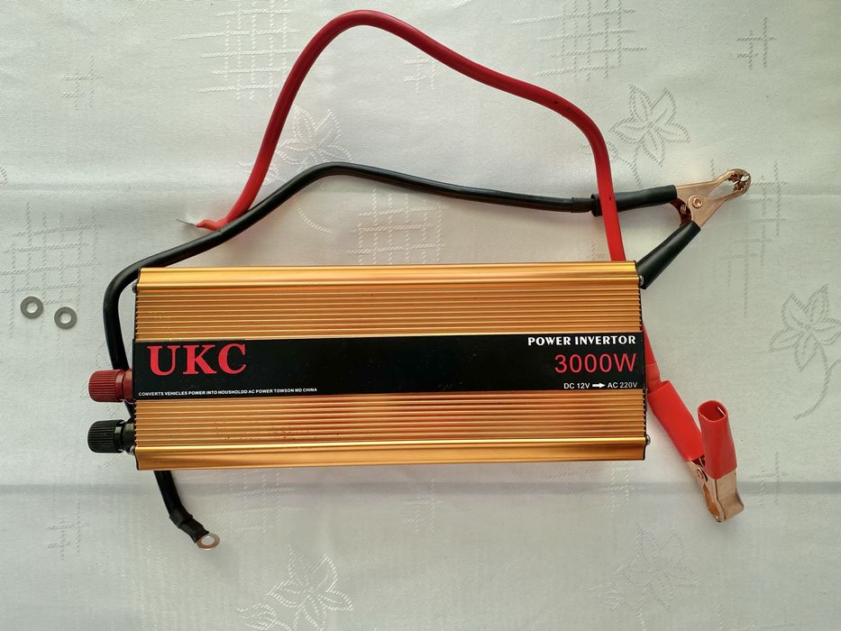 Інвертор UKC 3000w(Чесних 1500w) (Модифікований синус)
