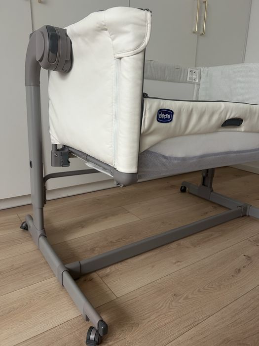 Łóżeczko Chicco Next2Me Magic z materacem rucken chico