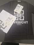 T-shirts givenchi