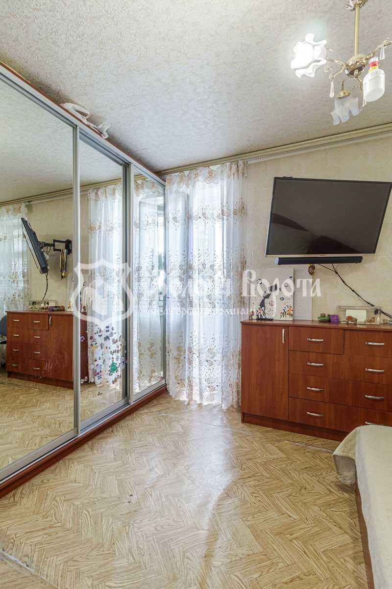 Квартира, 3к. Гарний стан. Полярна, 8е, Мінський м-в, Оболонський р-н
