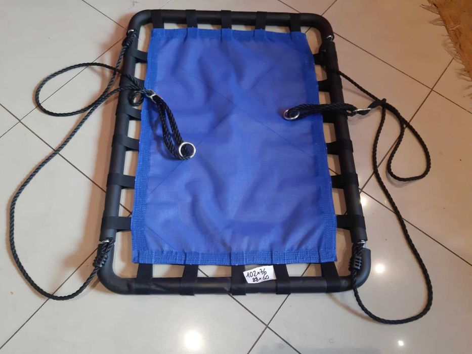 Prostokątne Bocianie gniazdo niebieskie 102cm X 76cm - 88X60