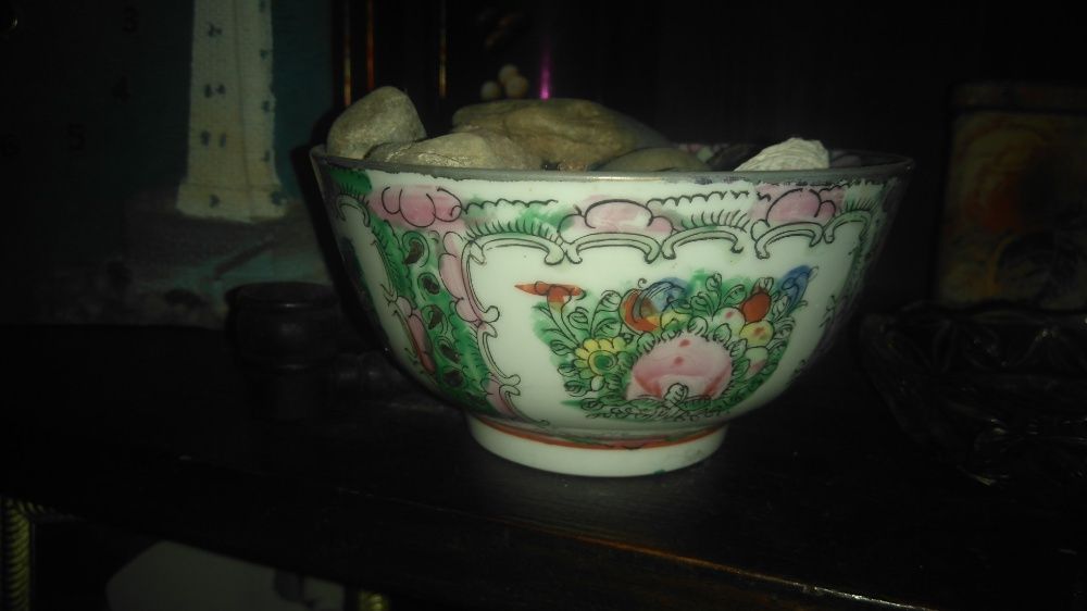 Loiças várias baratas