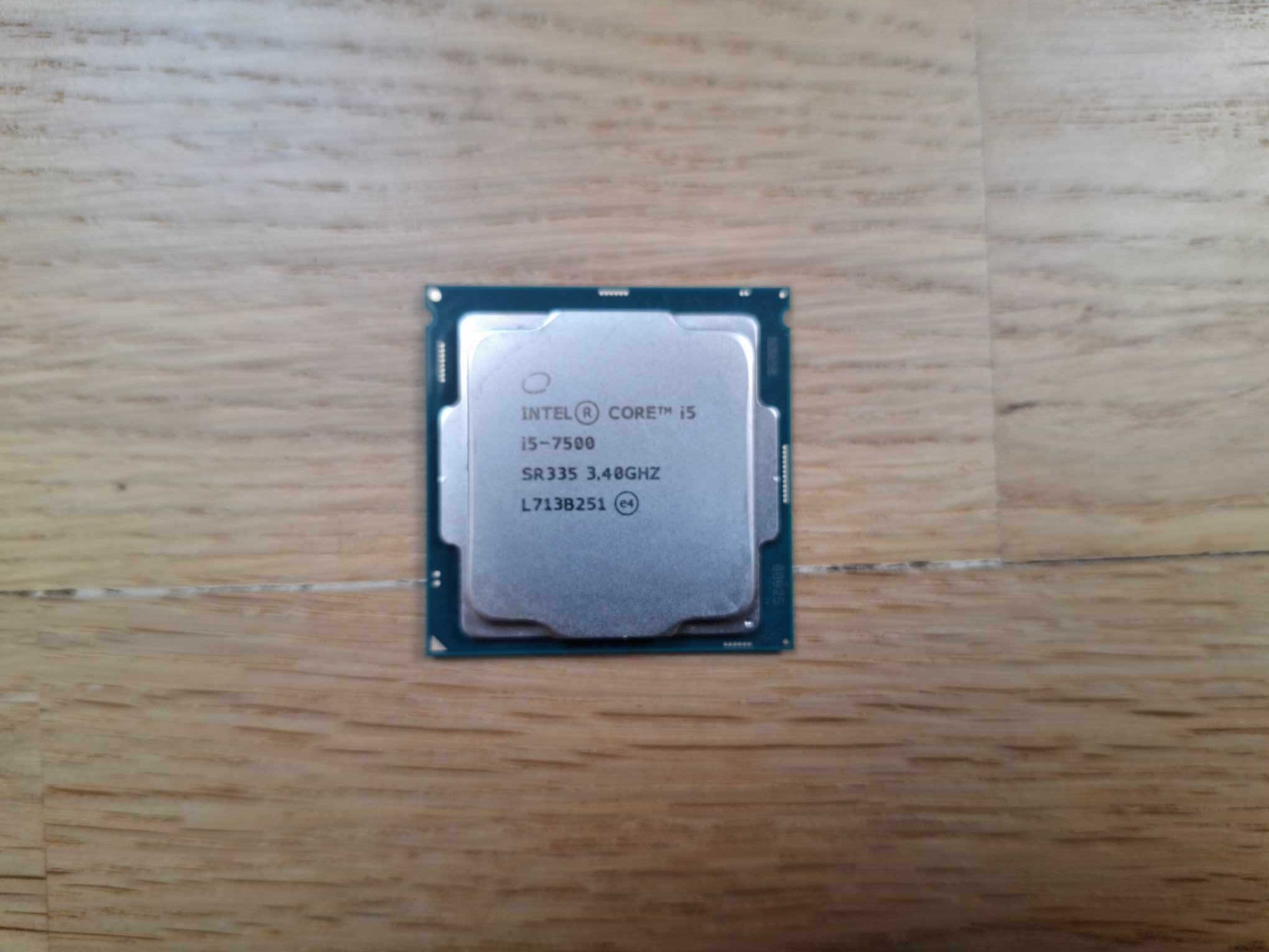 Procesor Intel Core i5-7500 3.4 GHz 4 + chłodzenie