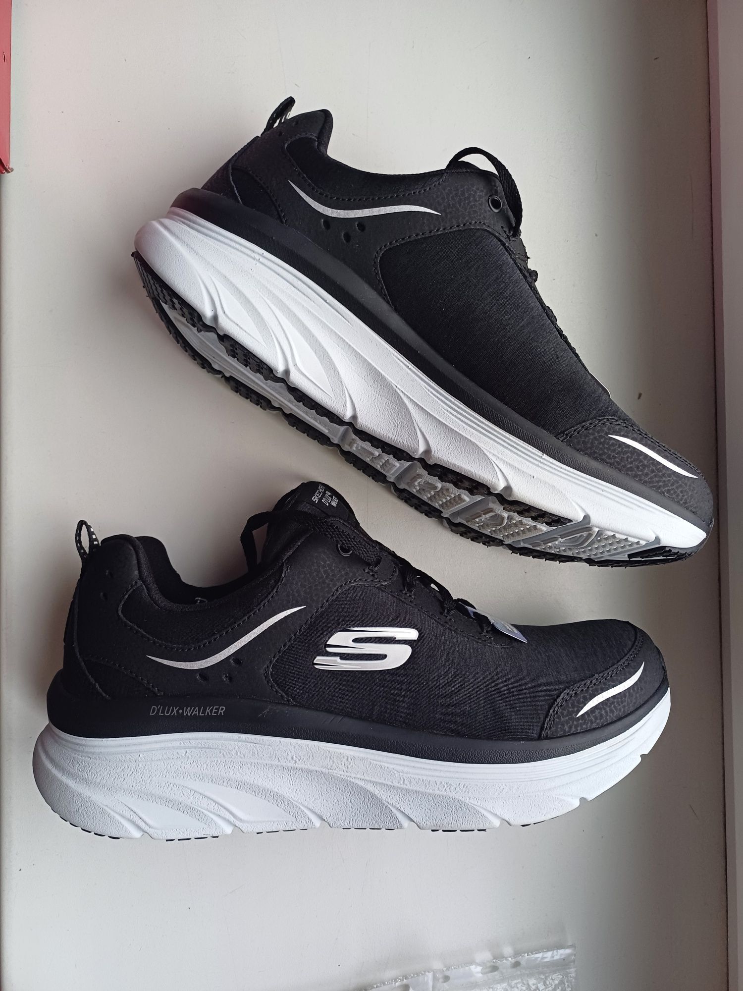 Кросівки Skechers Relaxed Fit D´Lux Walker - Cool Groove р.36,39,40,41