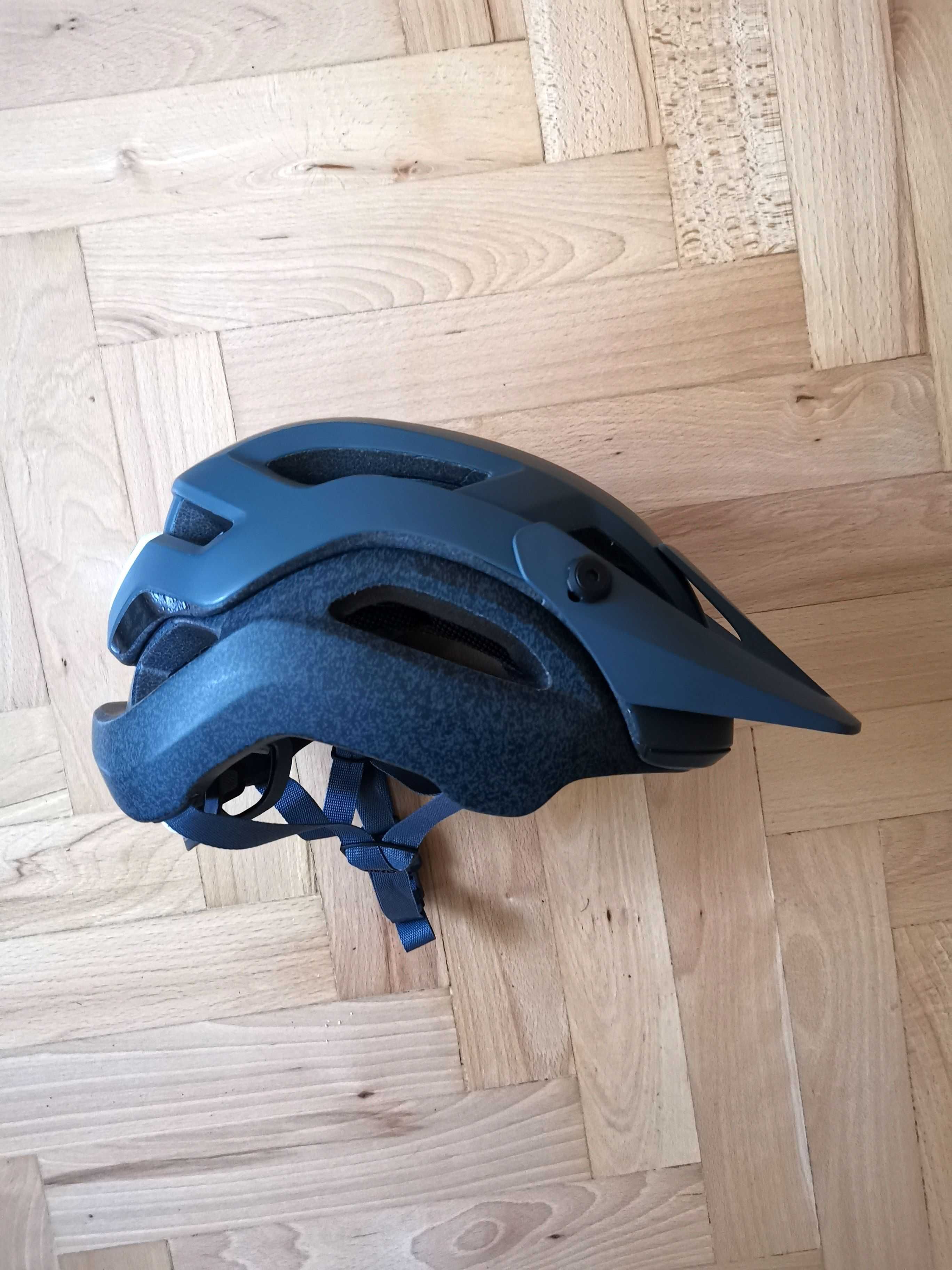Kask Rowerowy GIRO Manifest MIPS 55-59 M L