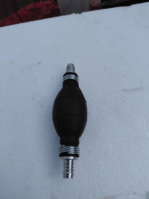 Груша подкачующа