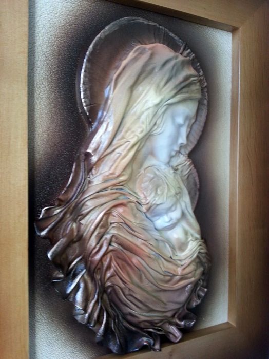 Matka boska z dzieciątkiem.piękny kolor. oryginalna pamiatka GRAWER