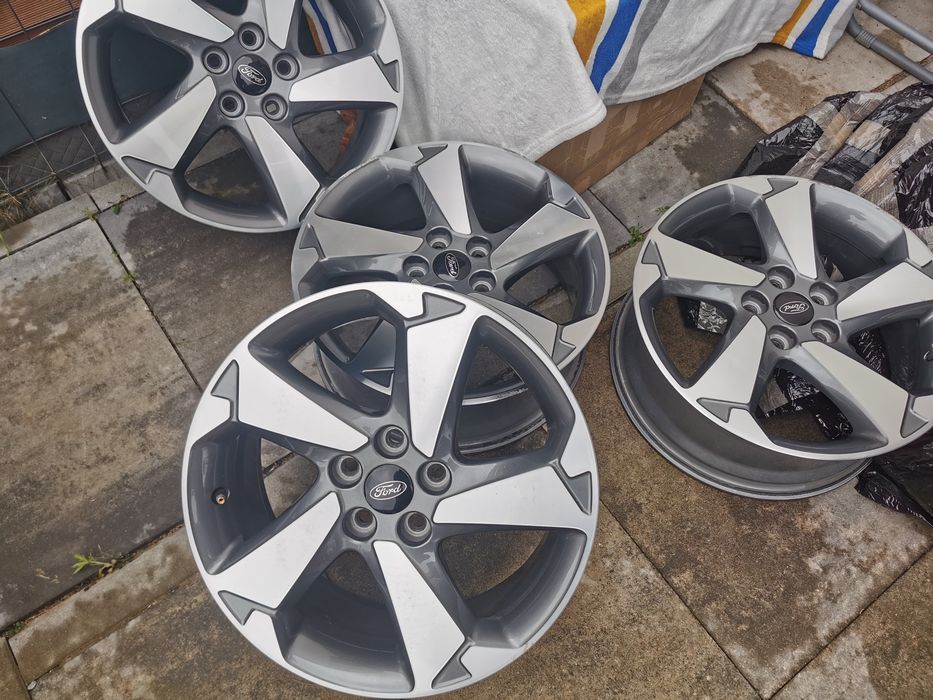 Alufelgi 17 5x108 Ford CZUJNIKI CIŚNIENIA