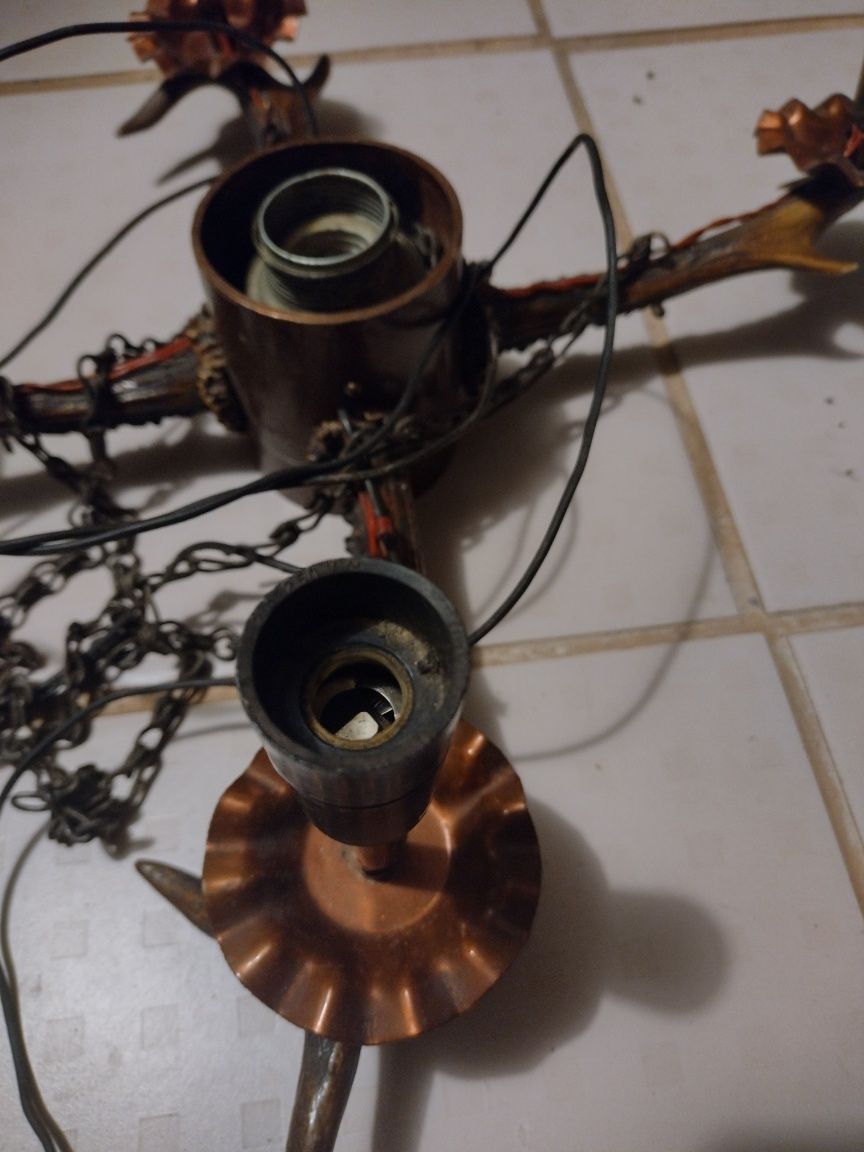 Lampa wisząca, stary żyrandol poroże, rękodzieło kolekcja myśliwska