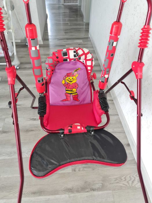 Гойдалка дитяча кімнатна