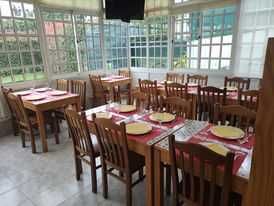TRESPASSE de ASSAMENTO DE LEITÕES com restaurante. Renda: 720€